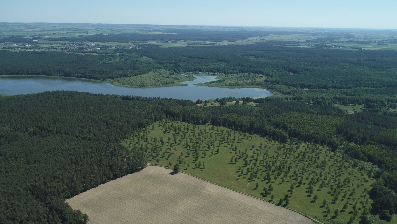 Osada nad jeziorem Drwęckim