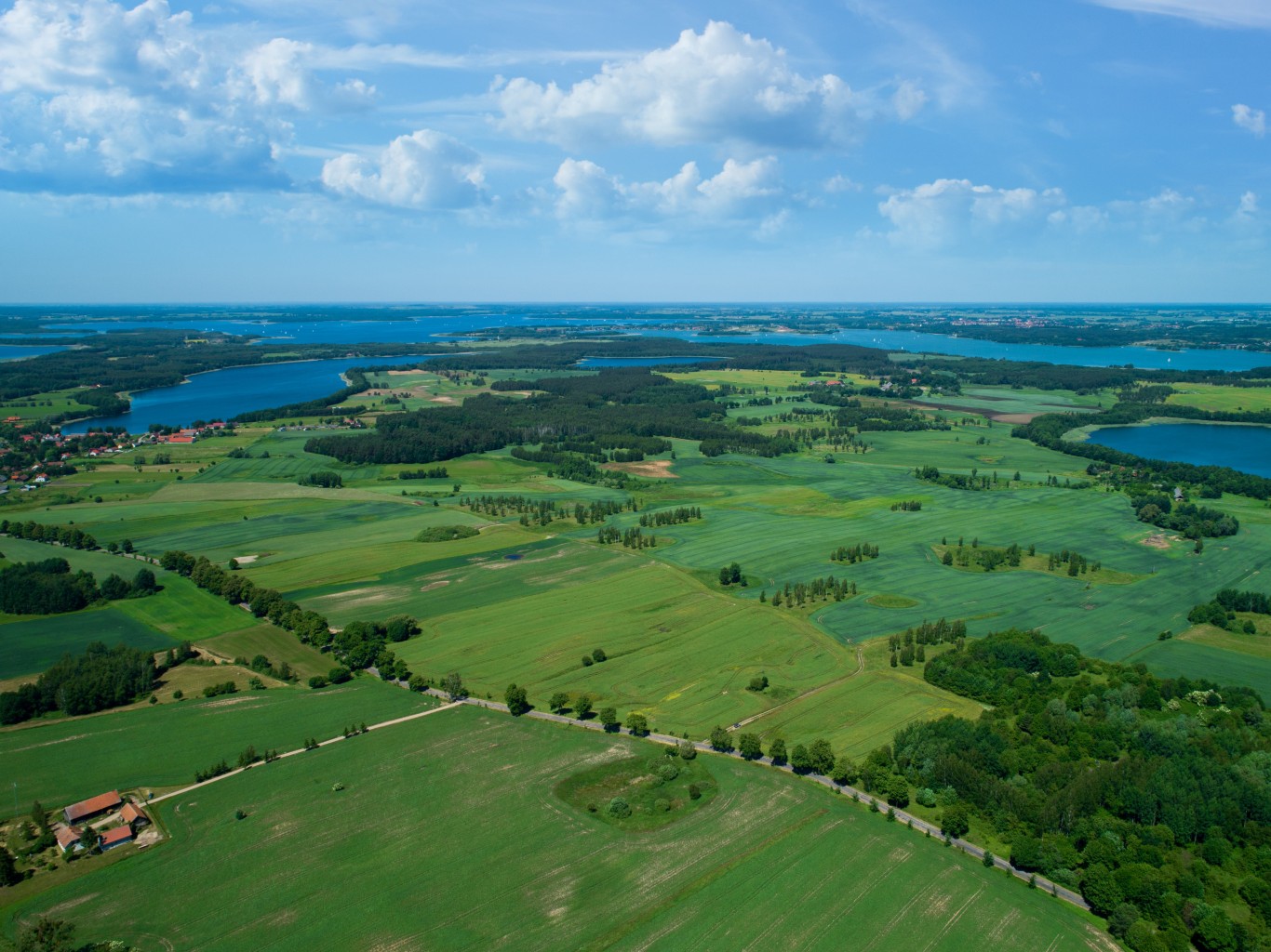 Osada „Kameralny Harsz” przy polu golfowym
